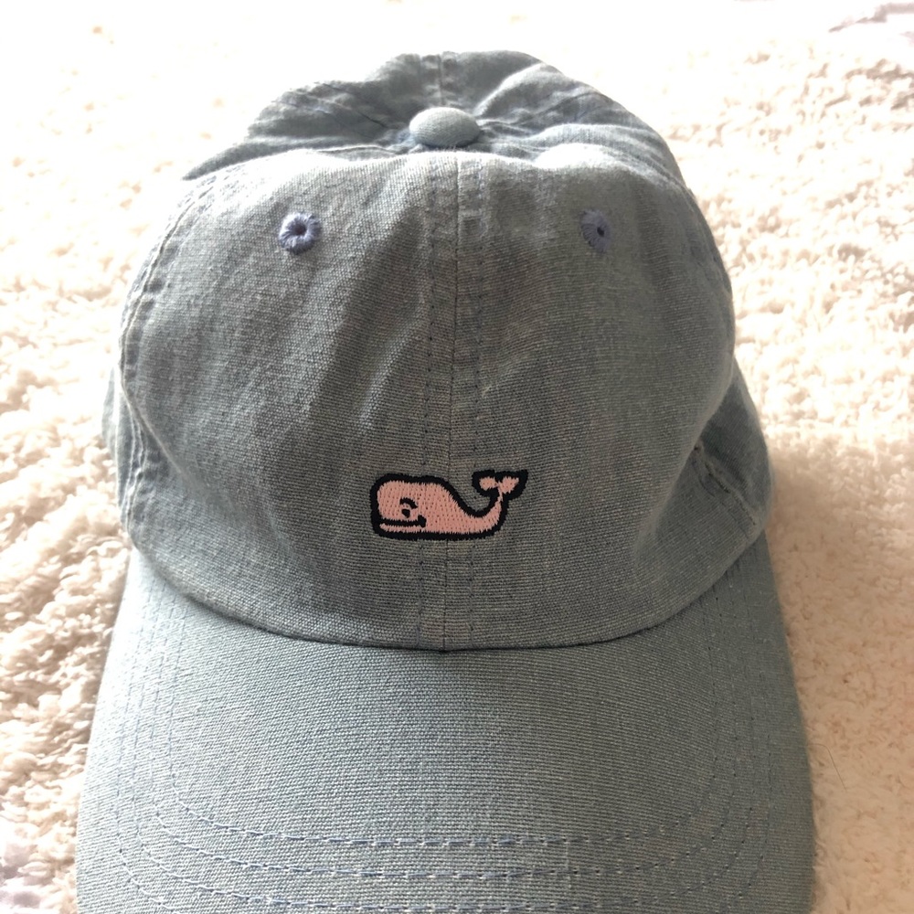 Vineyard vines hat